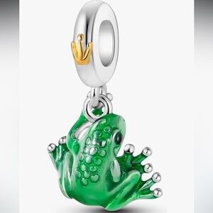 Sterling silver Whimsical Tree Frog Charm with Gold Accent crown fits pandoras